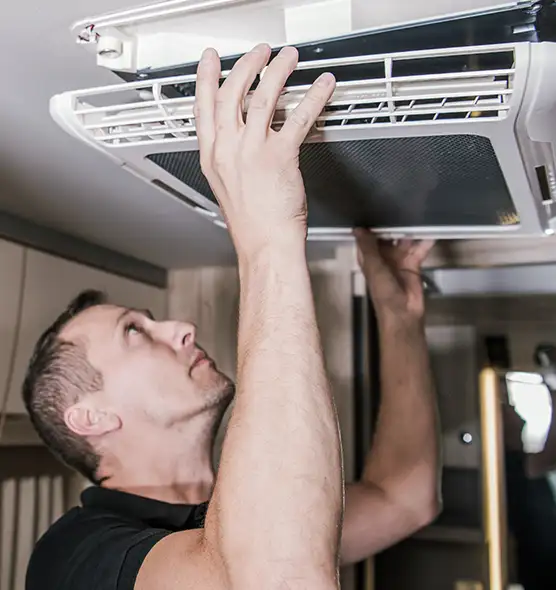  Professional Licensed And Insured Cleaners in Daphne, AL